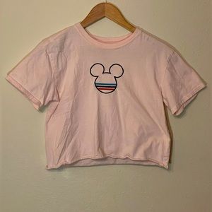 Disney pink cropped t-shirt with Mickey